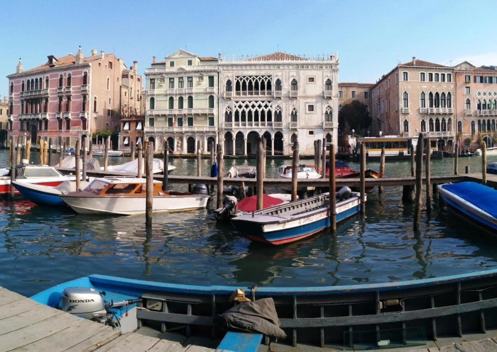 Piccola Dimora In Palazzo Storico Veneza Exterior foto